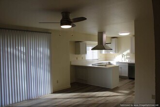 4114 80th Ave W in University Place, WA - Building Photo - Building Photo