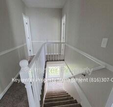 142 N Bellaire Ave in Kansas City, MO - Building Photo - Building Photo