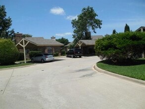 3500 E Park Blvd in Plano, TX - Building Photo - Building Photo
