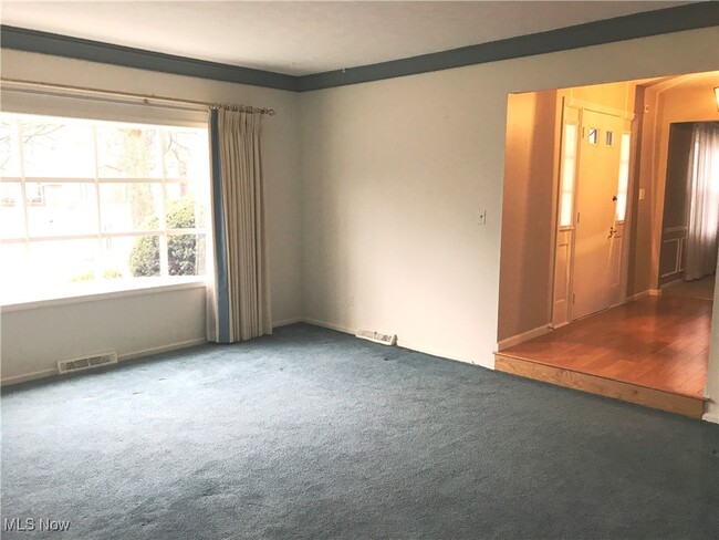 property at 33403 Cromwell Dr