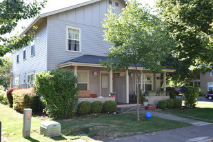 Walnut Park Duplexes Apartamentos