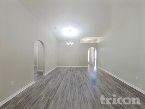 9838 Watershed Drive West in Jacksonville, FL - Building Photo - Building Photo