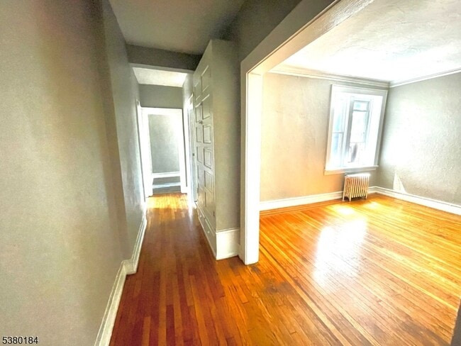 17 Elwood Pl in Newark, NJ - Building Photo - Building Photo