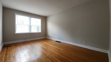 1042 Sanford Ave in St. Louis, MO - Building Photo - Building Photo