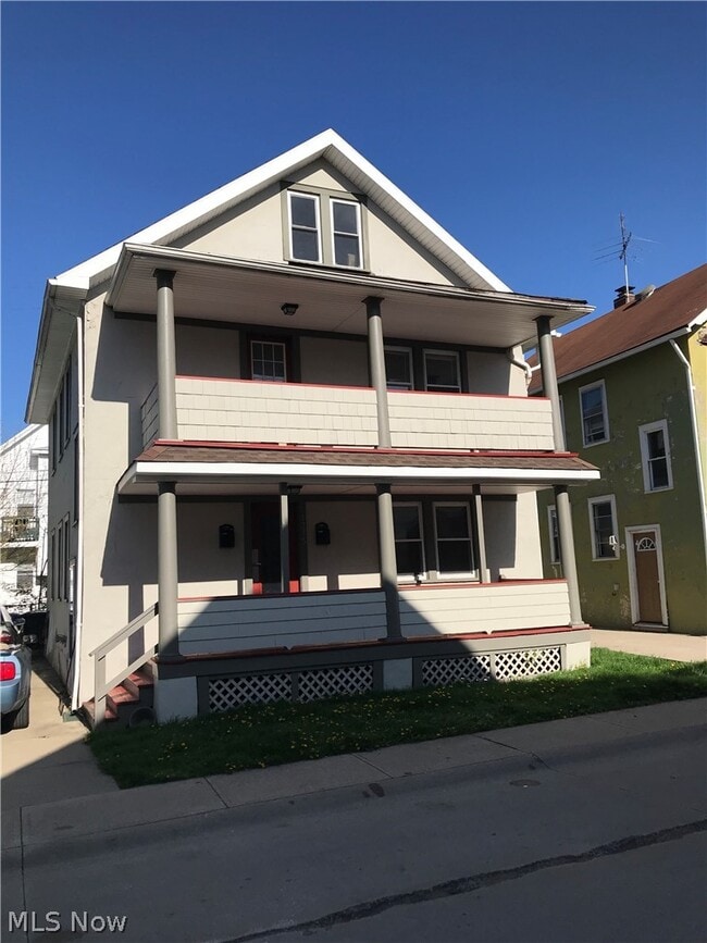 1275 Clifton Prado in Lakewood, OH - Building Photo - Building Photo