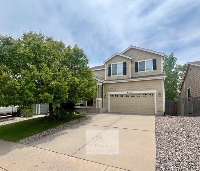 property at 7215 Edgebrook Dr