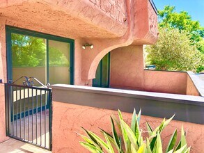 5764 Cam Del Cielo in Bonsall, CA - Building Photo - Building Photo