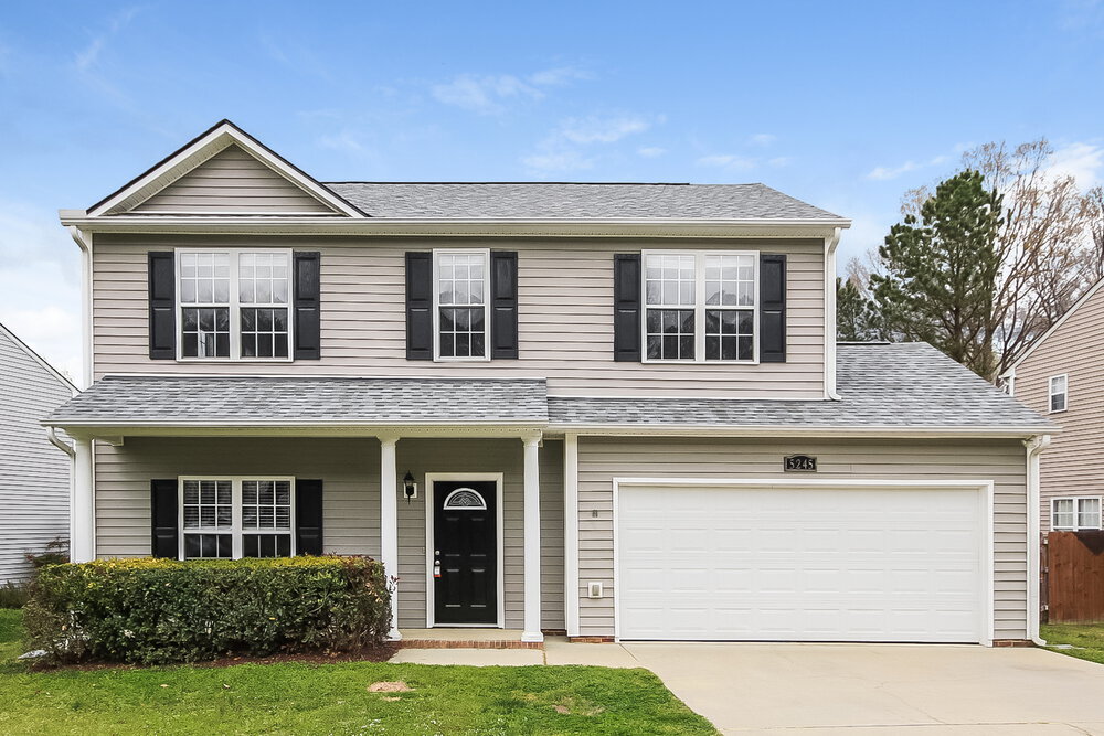 5245 Noble Man Trail in Knightdale, NC - Foto de edificio