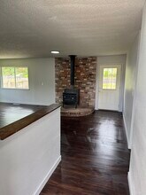 314 Hawthorne St in Sutherlin, OR - Building Photo - Building Photo