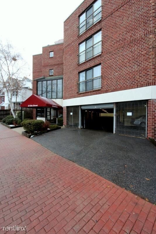 23 Elm St-Unit -Apt 206 in Somerville, MA - Building Photo - Building Photo