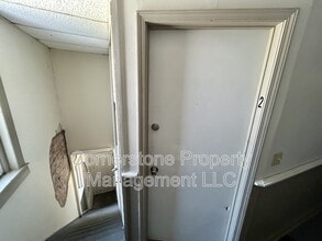 617 E 4th St in Tonganoxie, KS - Building Photo - Building Photo