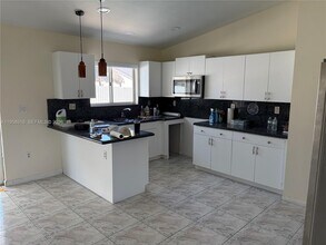 20374 SW 131st Ct in Miami, FL - Building Photo - Building Photo