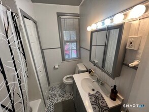 16 Byron St in Waterbury, CT - Building Photo - Building Photo