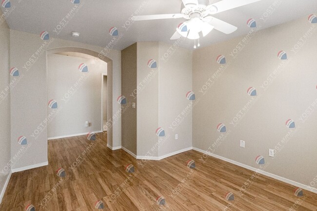 1325 E Autumn Sage Trail in Casa Grande, AZ - Building Photo - Building Photo