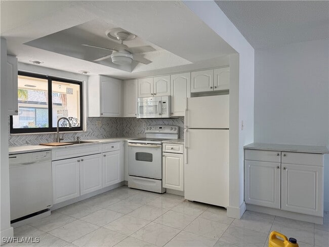 3318 Del Prado Blvd S in Cape Coral, FL - Building Photo - Building Photo