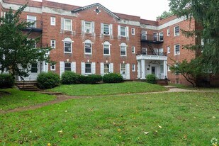457 W State St, Unit S3G I S1D in Trenton, NJ - Building Photo