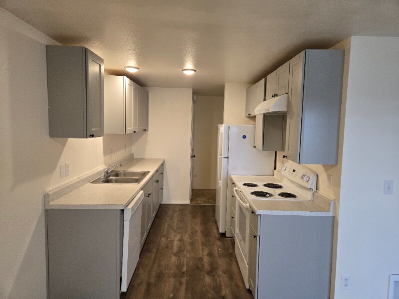 12716 13th Ln SW in Burien, WA - Building Photo