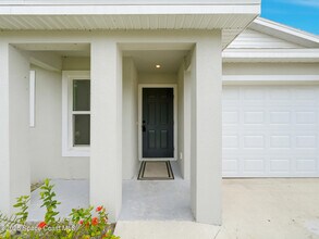 1332 Giddings St in Palm Bay, FL - Building Photo - Building Photo