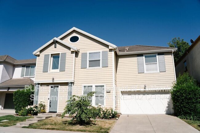 4354 Mt Kisco Way in Rancho Cordova, CA - Building Photo - Building Photo