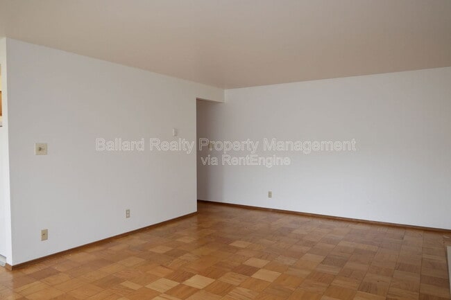 4517 Evanston Ave N in Seattle, WA - Building Photo - Building Photo