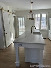 127 Rockland St in Hingham, MA - Building Photo - Building Photo