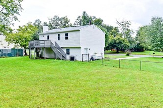 3704 Oaklawn Rd in Fort Washington, MD - Building Photo - Building Photo