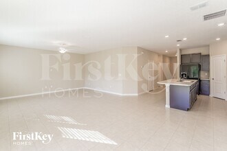 5689 Kellar Cir in Jacksonville, FL - Building Photo - Building Photo