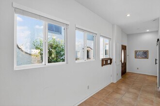 4184 Rochester Rd in San Diego, CA - Building Photo - Building Photo