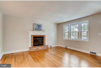 157 Regester Ave in Baltimore, MD - Building Photo - Building Photo