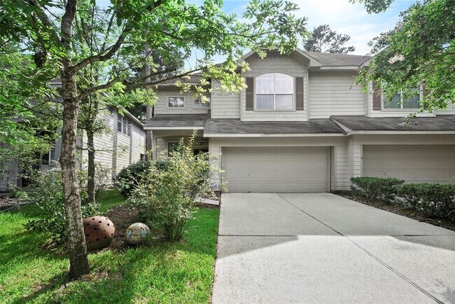 130 W Burberry Cir in Conroe, TX - Building Photo - Building Photo