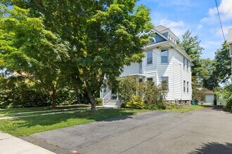 188 Orange Ave in Suffern, NY - Building Photo - Building Photo