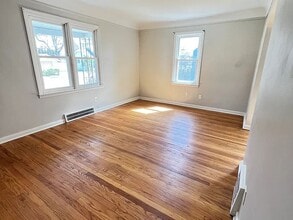 424 4th St in Wyandotte, MI - Building Photo - Building Photo