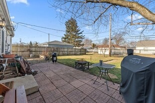 508 Kenyon Ave in Romeoville, IL - Building Photo