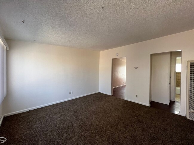 608 E Fredricks St in Barstow, CA - Building Photo - Building Photo