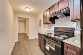 1111 Westview Dr SW-Unit -1111-03 in Atlanta, GA - Building Photo - Building Photo