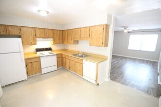 625 SW 11th Ln in Gainesville, FL - Building Photo - Building Photo