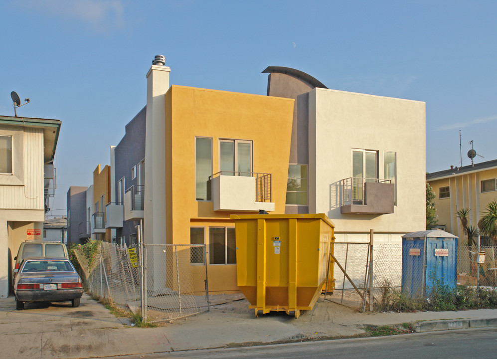 1936 S Shenandoah St in Los Angeles, CA - Building Photo