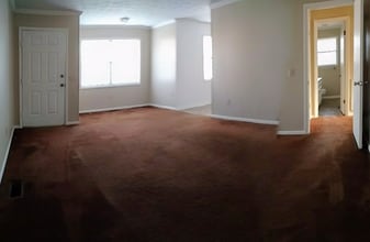 321 N Lexington St, Unit 1 in Lyons, GA - Foto de edificio - Building Photo