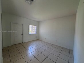 14371 SW 136th Ave in Miami, FL - Building Photo - Building Photo