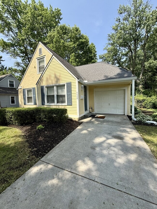 property at 7724 Walnut St