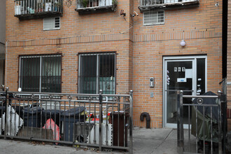 661 51st St in Brooklyn, NY - Foto de edificio - Building Photo