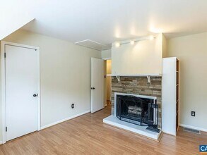 2707 Gatewood Cir in Charlottesville, VA - Building Photo - Building Photo