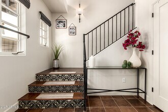 8333 E Vía Paseo Del Norte in Scottsdale, AZ - Building Photo - Building Photo
