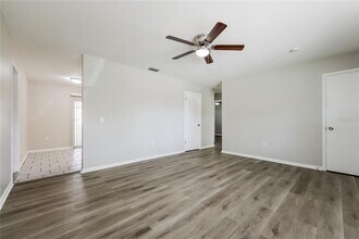 107 Lake Elizabeth Dr in Winter Haven, FL - Building Photo - Building Photo