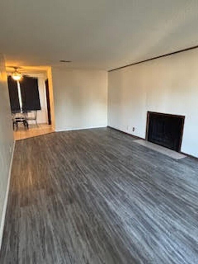 6004 S Newport Ave in Tulsa, OK - Building Photo - Building Photo