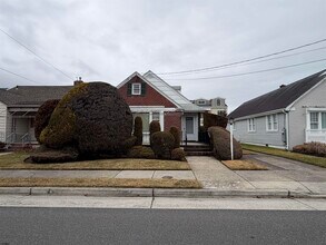 33 N Gladstone Ave in Margate City, NJ - Building Photo - Building Photo