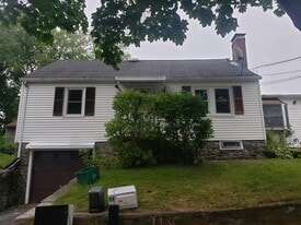 31 Lavallee Ter in Worcester, MA - Building Photo