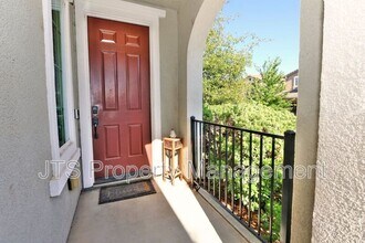 1427 Bicker Cir in Folsom, CA - Building Photo - Building Photo