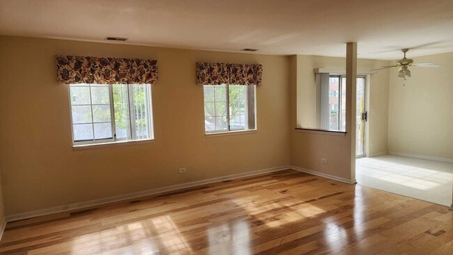 1348 S Lorraine Rd in Wheaton, IL - Building Photo - Building Photo