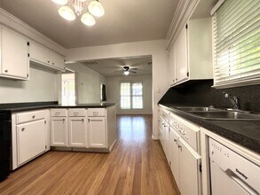 507 E Symmes St in Norman, OK - Building Photo - Building Photo